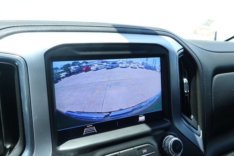 GMC Sierra 1500 Vehicle Full-screen Gallery Image 34