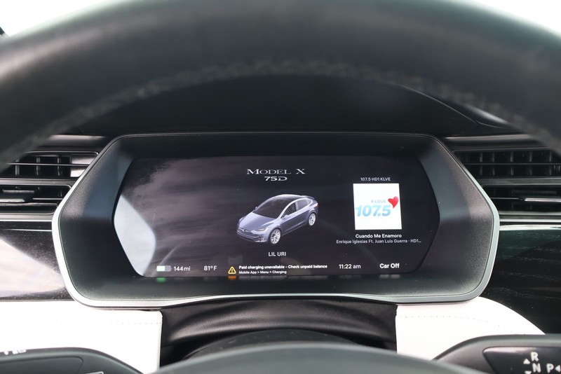 Tesla Model X Vehicle Full-screen Gallery Image 24