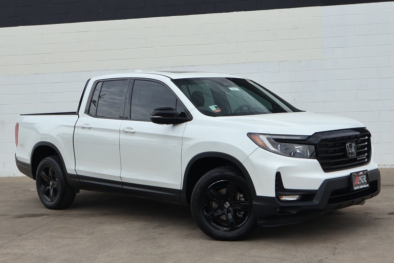 Honda Ridgeline Vehicle Full-screen Gallery Image 02