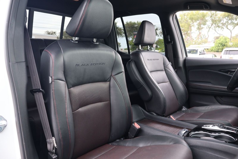 Honda Ridgeline Vehicle Full-screen Gallery Image 19
