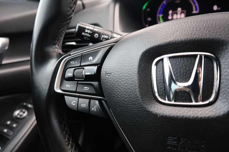 Honda Accord Hybrid Vehicle Full-screen Gallery Image 28