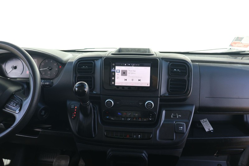 Ram ProMaster Cargo Van Vehicle Full-screen Gallery Image 21