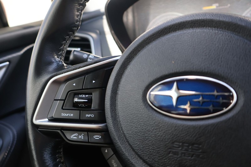 Subaru Forester Vehicle Full-screen Gallery Image 25