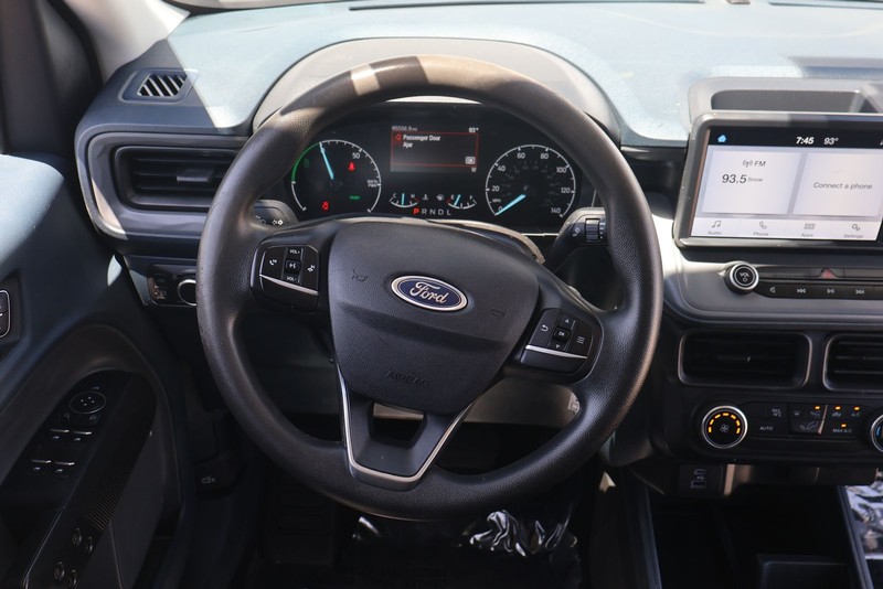 Ford Maverick Vehicle Full-screen Gallery Image 23