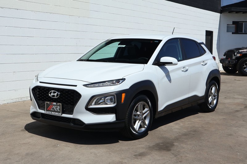 Hyundai Kona Vehicle Full-screen Gallery Image 11