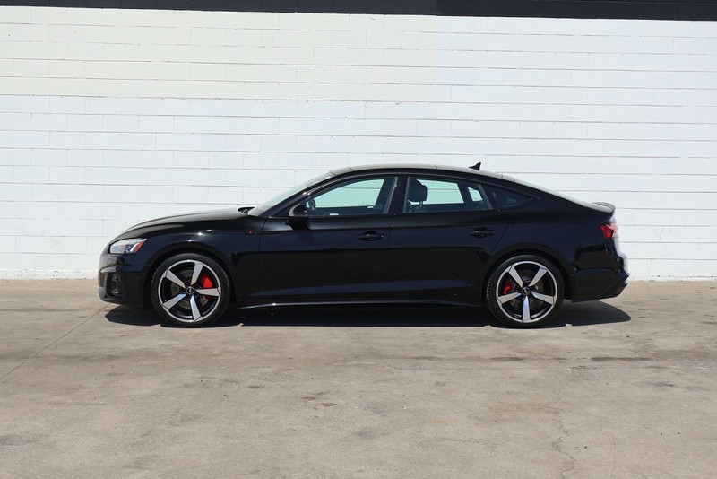 Audi A5 Sportback Vehicle Full-screen Gallery Image 11