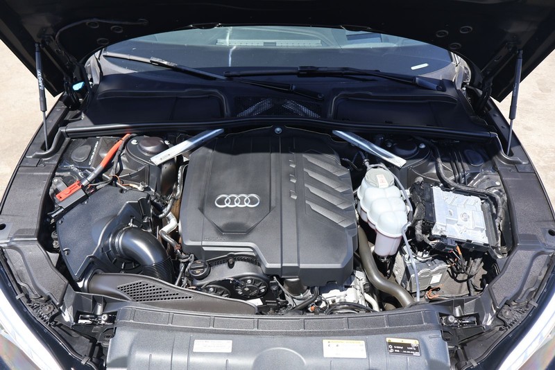 Audi A5 Sportback Vehicle Full-screen Gallery Image 13