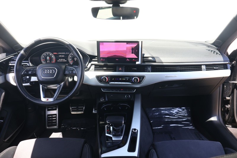 Audi A5 Sportback Vehicle Full-screen Gallery Image 23