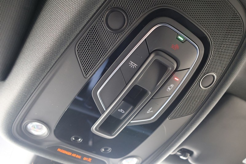Audi A5 Sportback Vehicle Full-screen Gallery Image 33
