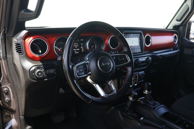 Jeep Wrangler Vehicle Full-screen Gallery Image 14