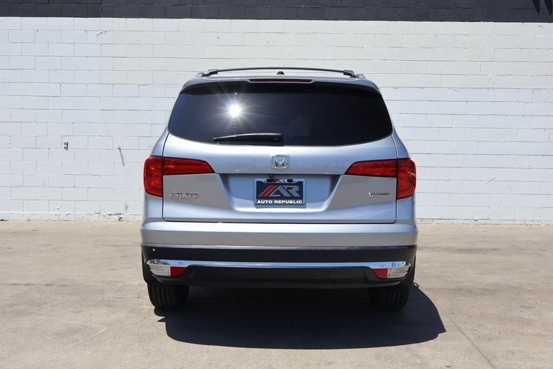 Honda Pilot Vehicle Full-screen Gallery Image 06