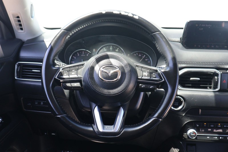 Mazda CX-5 Vehicle Full-screen Gallery Image 24
