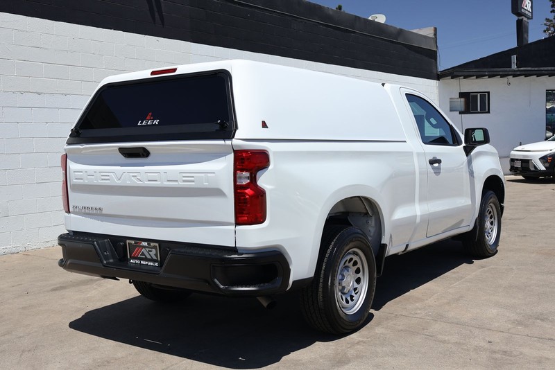 Chevrolet Silverado 1500 Vehicle Full-screen Gallery Image 05