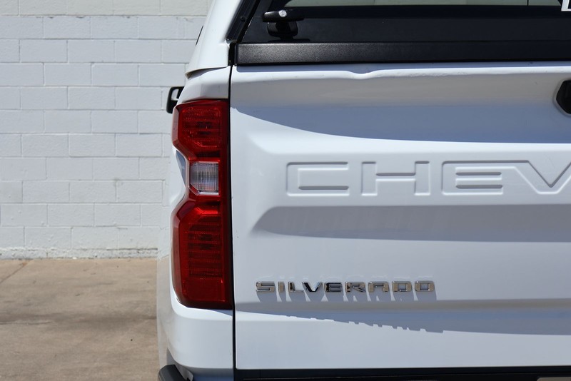 Chevrolet Silverado 1500 Vehicle Full-screen Gallery Image 08