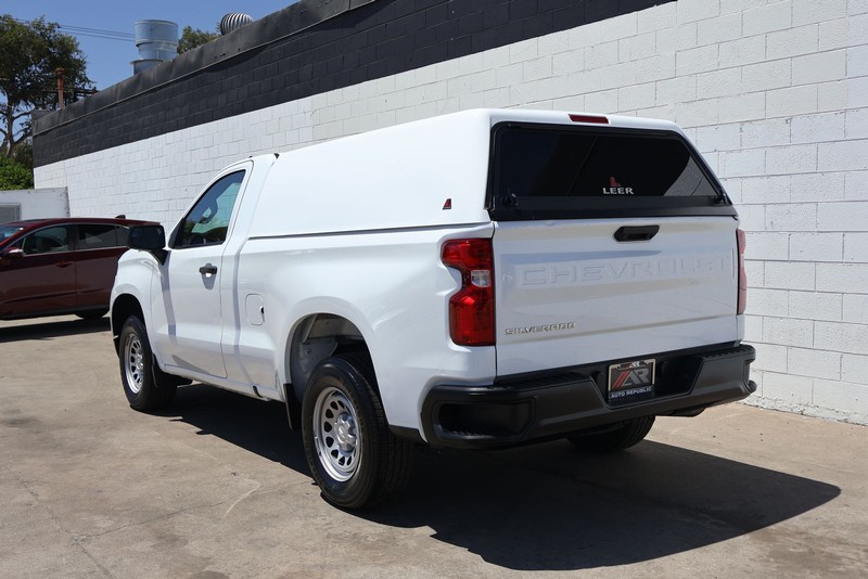 Chevrolet Silverado 1500 Vehicle Full-screen Gallery Image 09
