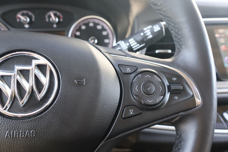 Buick Enclave Vehicle Full-screen Gallery Image 27