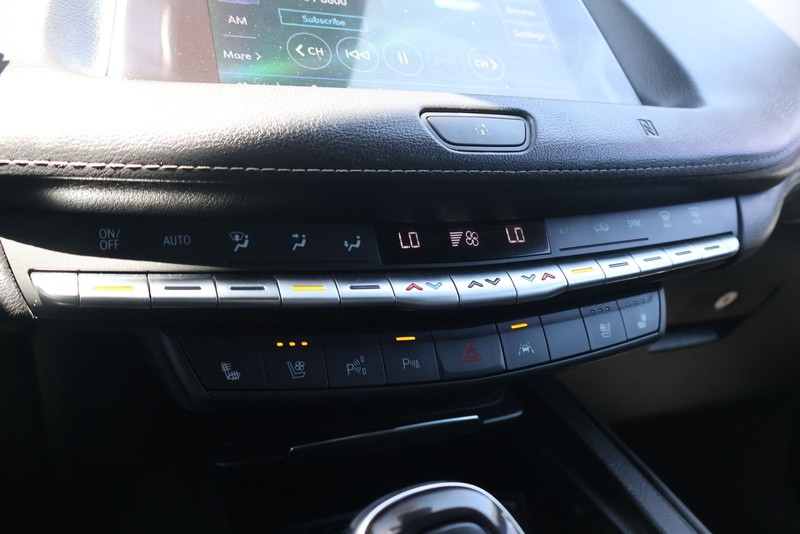 Cadillac XT4 Vehicle Full-screen Gallery Image 27