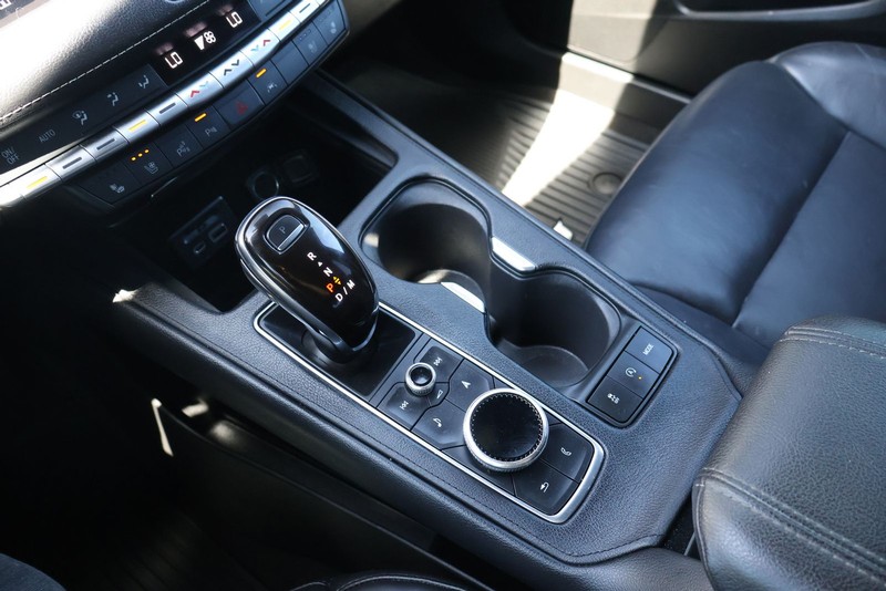 Cadillac XT4 Vehicle Full-screen Gallery Image 28