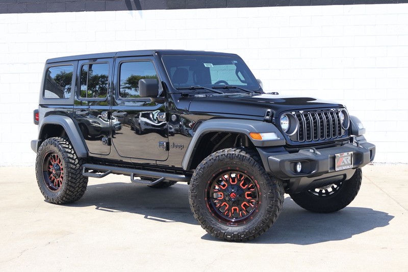 Jeep Wrangler Vehicle Full-screen Gallery Image 01