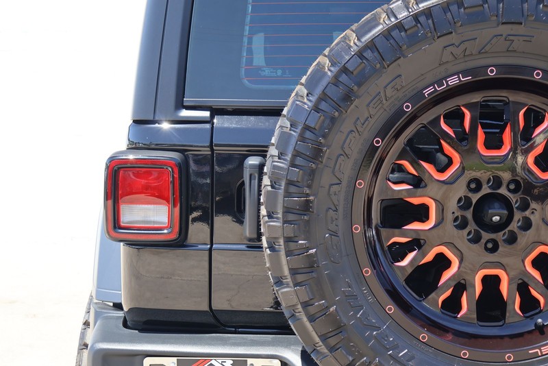 Jeep Wrangler Vehicle Full-screen Gallery Image 07