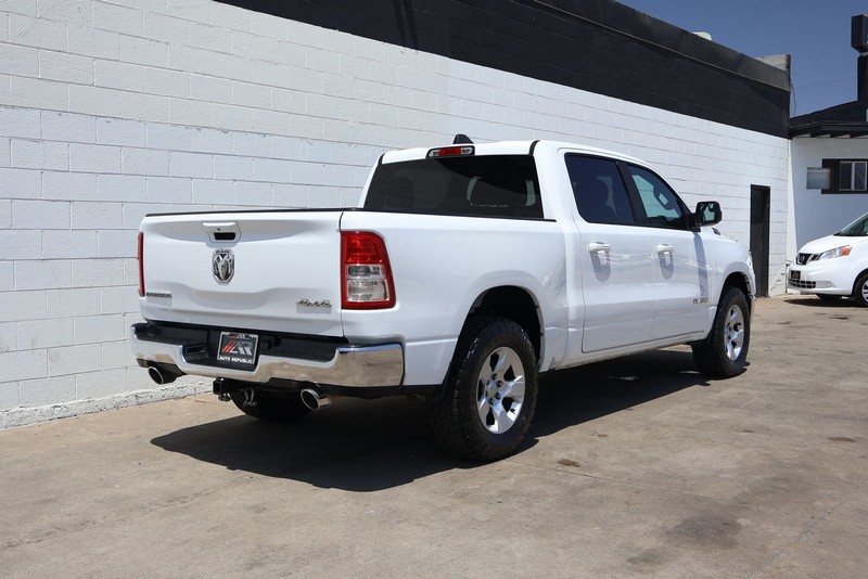 Ram 1500 Vehicle Full-screen Gallery Image 05