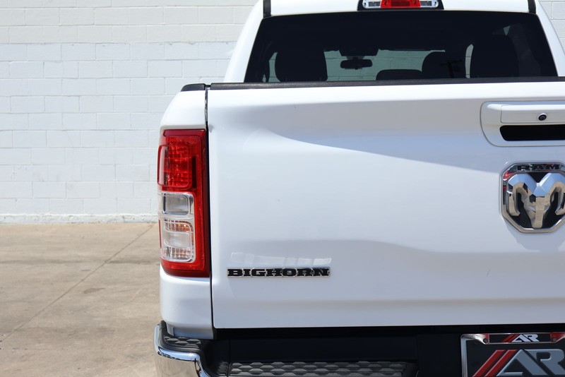 Ram 1500 Vehicle Full-screen Gallery Image 07