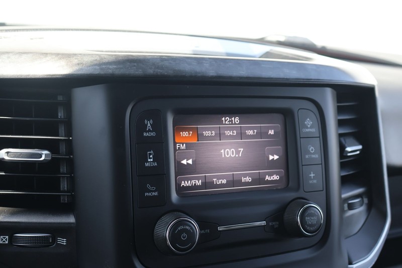 Ram 1500 Vehicle Full-screen Gallery Image 27