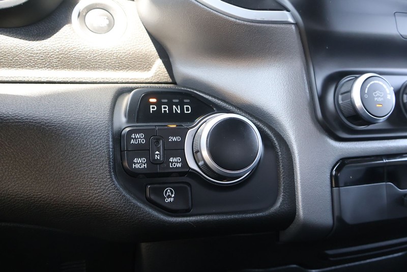 Ram 1500 Vehicle Full-screen Gallery Image 29
