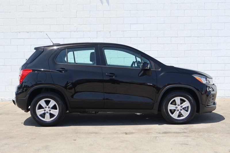 Chevrolet Trax Vehicle Full-screen Gallery Image 04