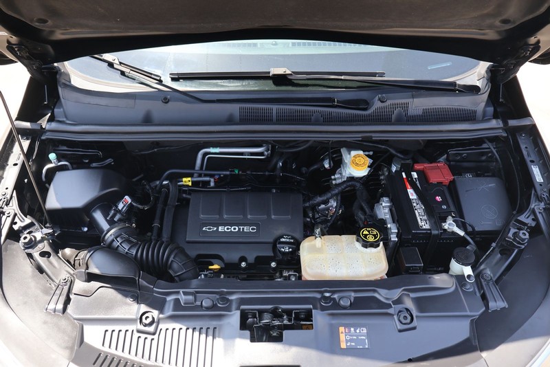 Chevrolet Trax Vehicle Full-screen Gallery Image 12