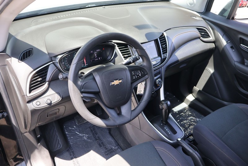 Chevrolet Trax Vehicle Full-screen Gallery Image 15