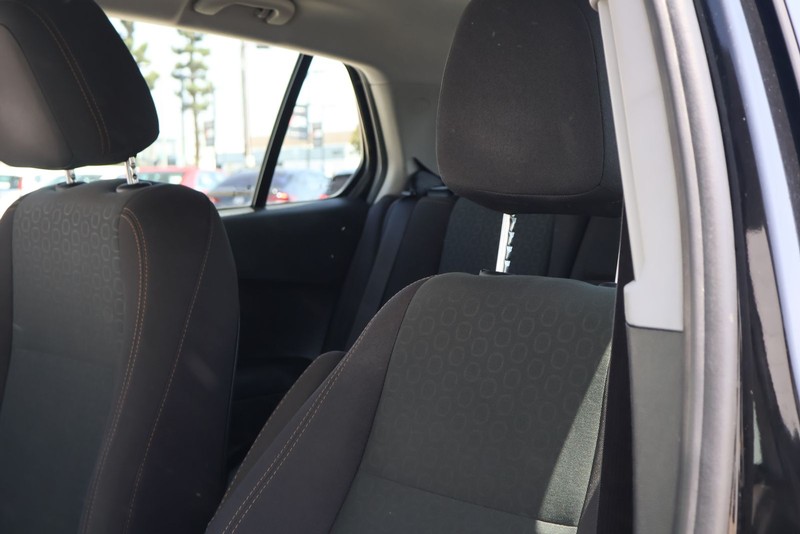 Chevrolet Trax Vehicle Full-screen Gallery Image 17