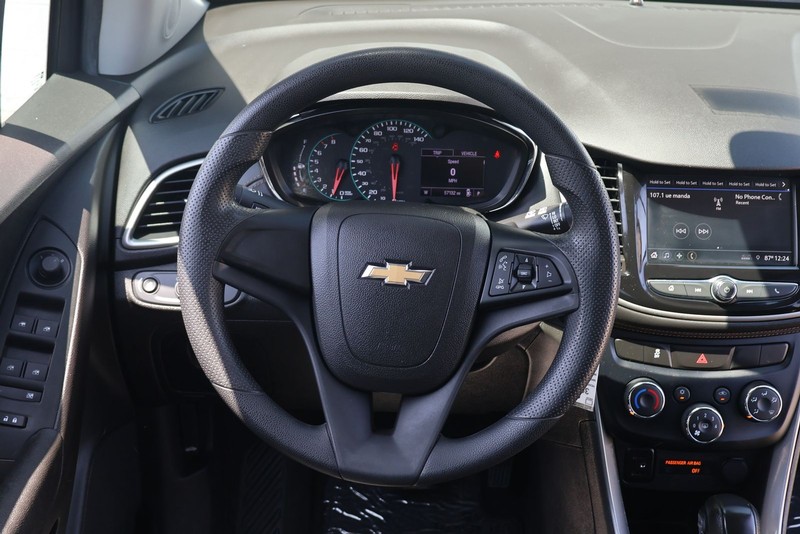 Chevrolet Trax Vehicle Full-screen Gallery Image 23