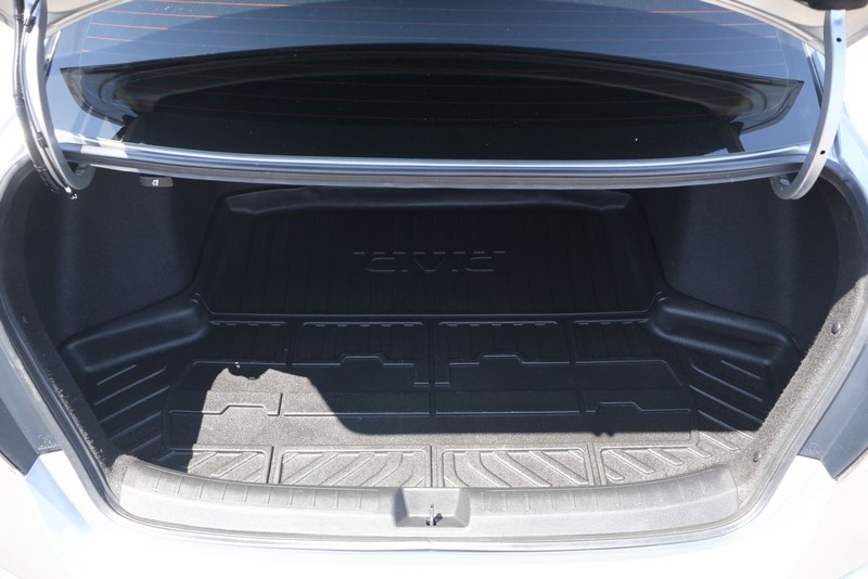 Honda Civic Sedan Vehicle Full-screen Gallery Image 08