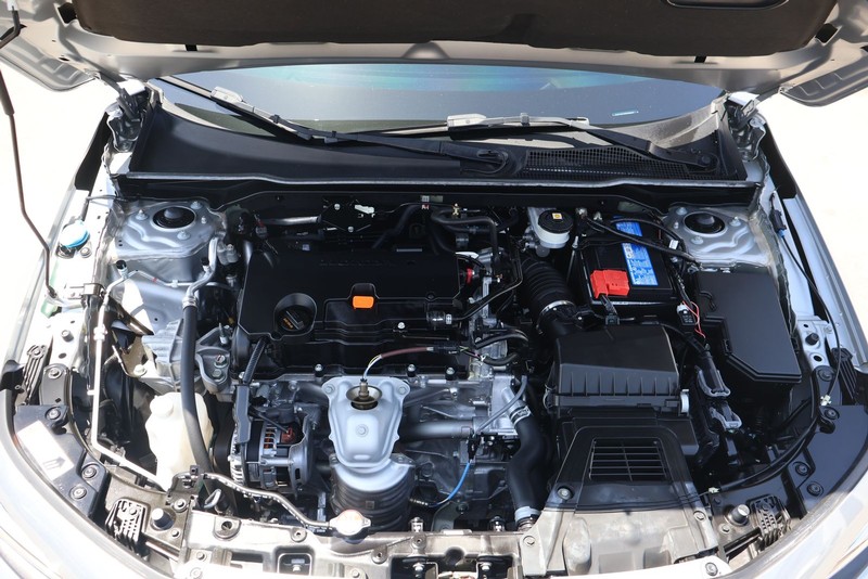 Honda Civic Sedan Vehicle Full-screen Gallery Image 12