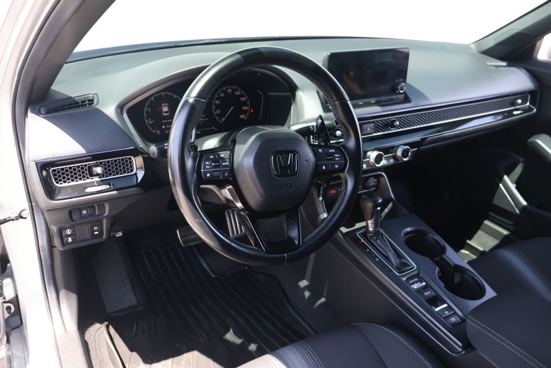 Honda Civic Sedan Vehicle Full-screen Gallery Image 15