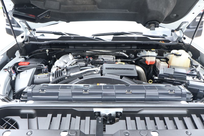 Chevrolet Silverado 2500HD Vehicle Full-screen Gallery Image 20