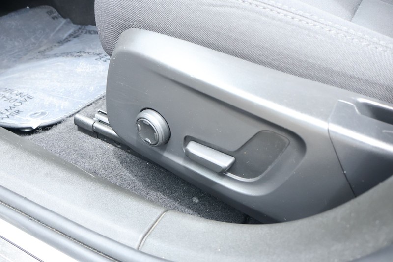 Polestar 2 Vehicle Full-screen Gallery Image 19