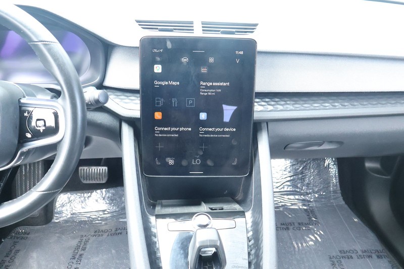 Polestar 2 Vehicle Full-screen Gallery Image 31