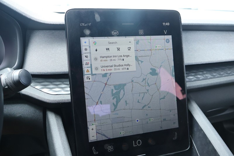 Polestar 2 Vehicle Full-screen Gallery Image 32