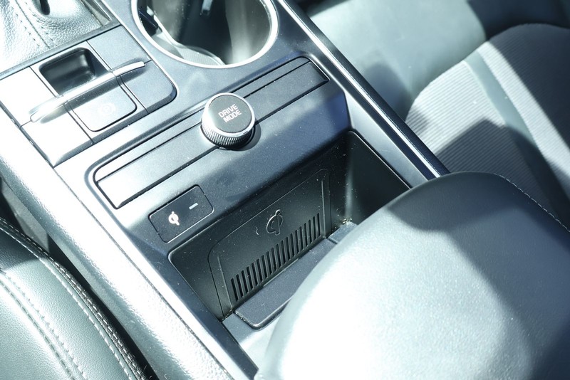Kia K5 Vehicle Full-screen Gallery Image 30