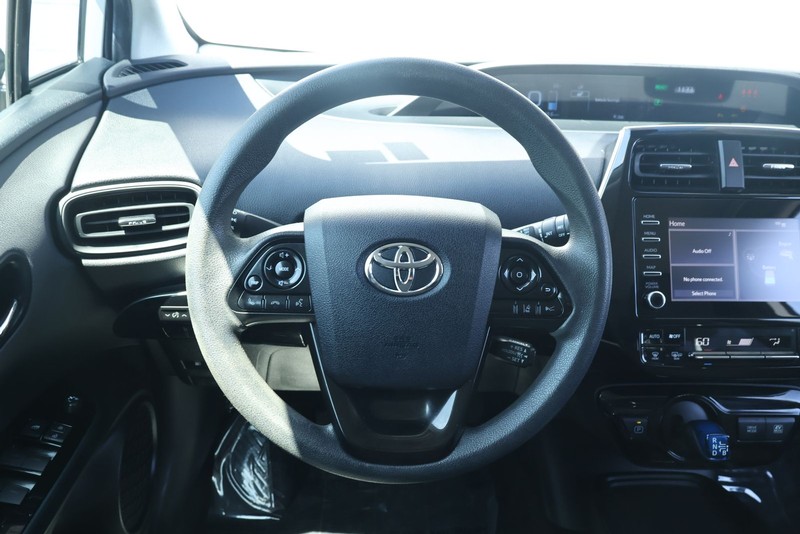 Toyota Prius Vehicle Full-screen Gallery Image 25
