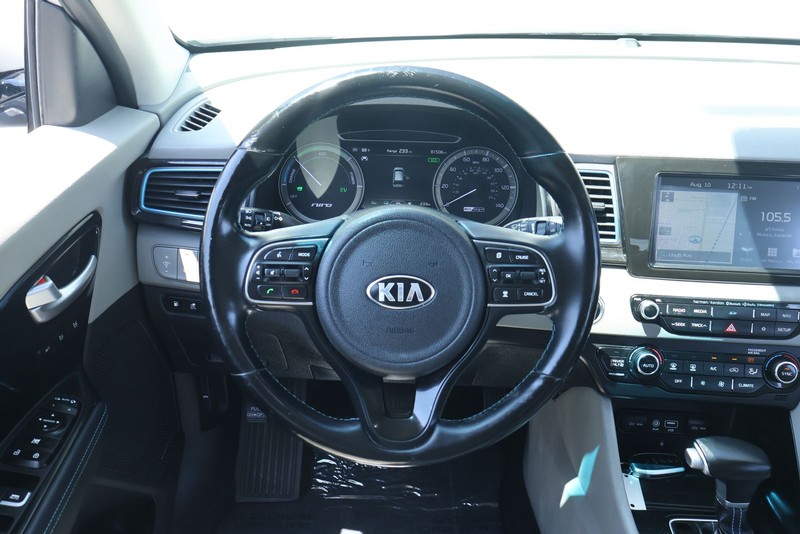 Kia Niro Plug-In Hybrid Vehicle Full-screen Gallery Image 29