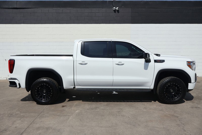 GMC Sierra 1500 Vehicle Full-screen Gallery Image 04