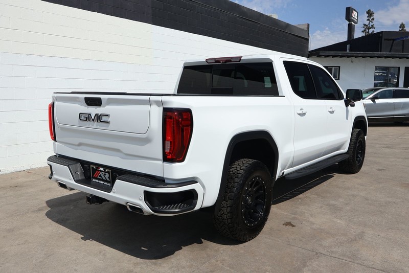 GMC Sierra 1500 Vehicle Full-screen Gallery Image 05