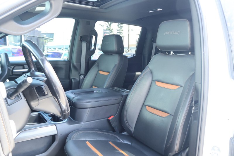 GMC Sierra 1500 Vehicle Full-screen Gallery Image 31