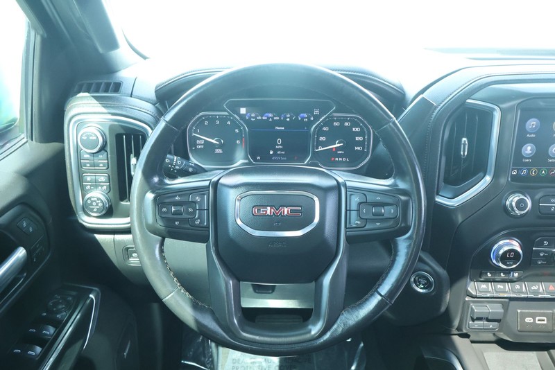 GMC Sierra 1500 Vehicle Full-screen Gallery Image 42