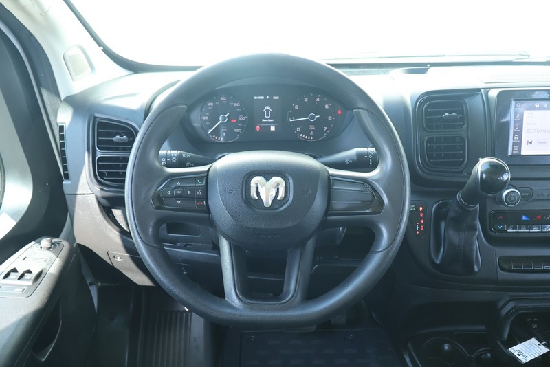 Ram ProMaster Cargo Van Vehicle Full-screen Gallery Image 29