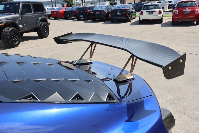 Scion FR-S Vehicle Full-screen Gallery Image 16