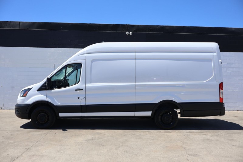 Ford Transit Cargo Van Vehicle Full-screen Gallery Image 11